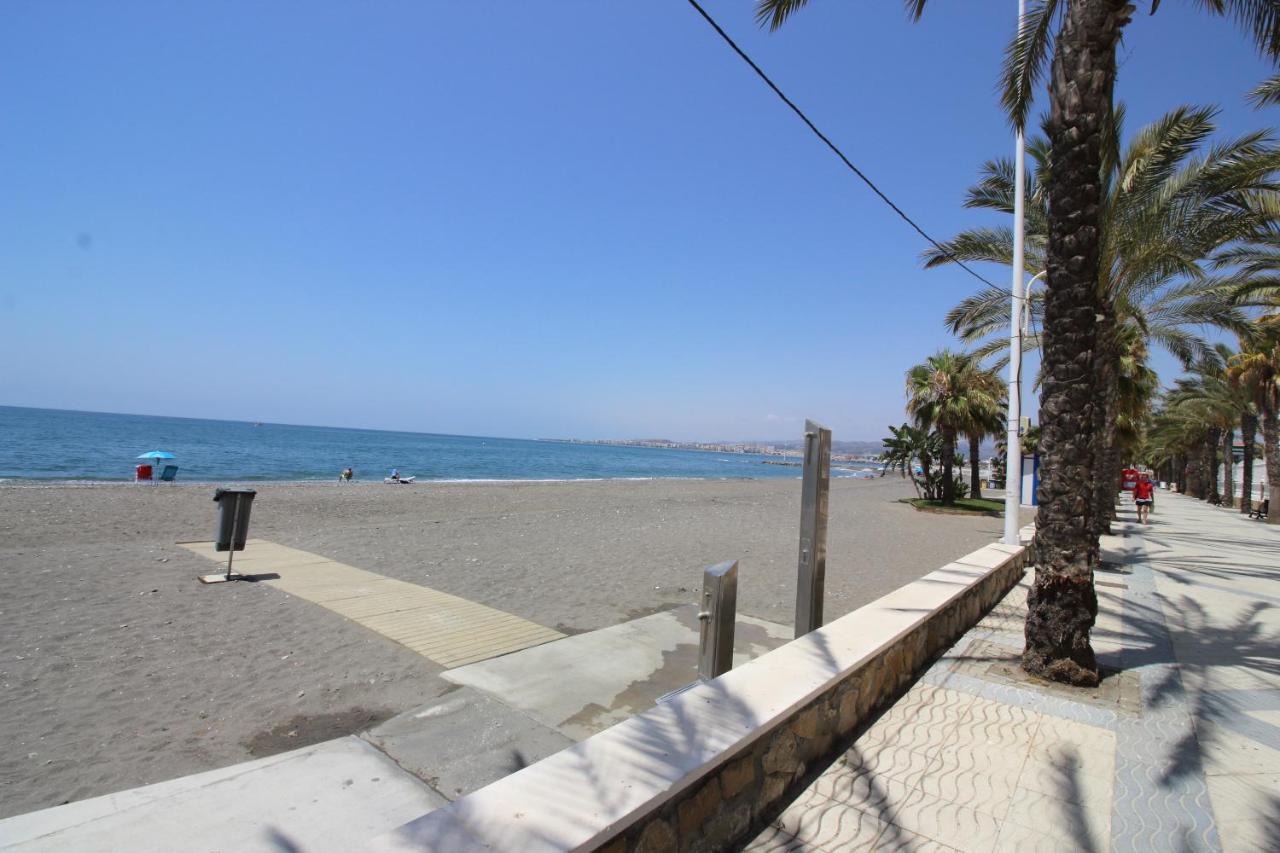 Una Gran Experiencia En La Costa Del Sol, A Pie De Playa Algarrobo Costa Exterior foto